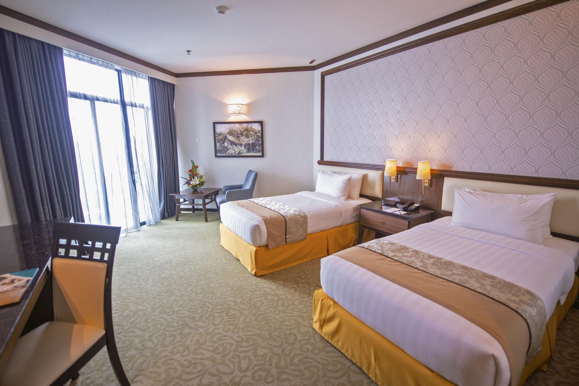 Adya Hotel Langkawi Kuah Exteriör bild