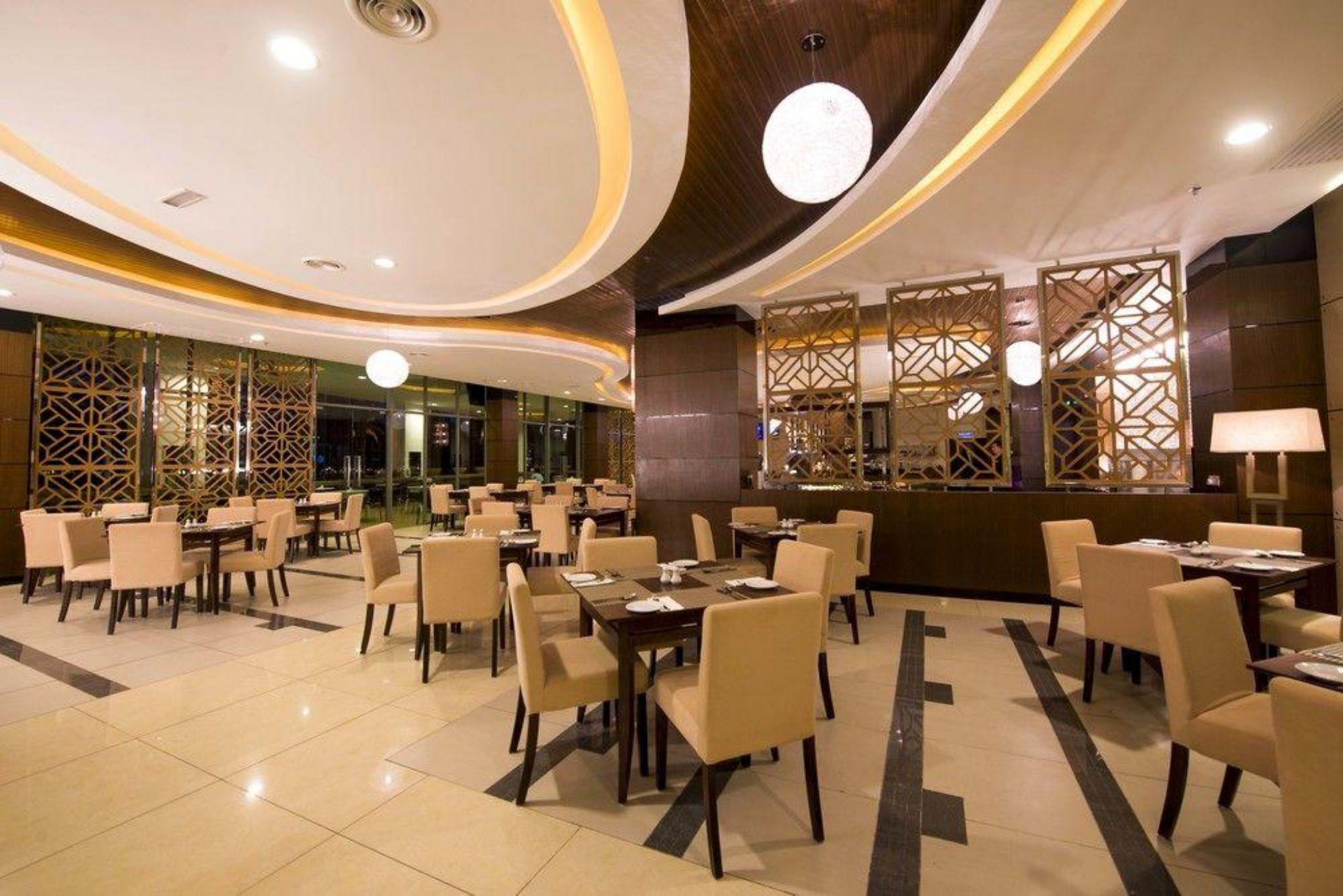 Adya Hotel Langkawi Kuah Exteriör bild